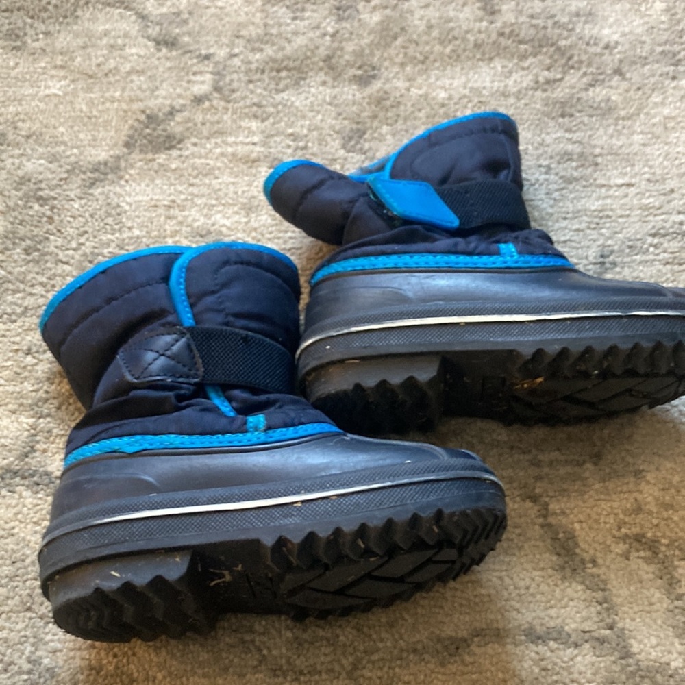 The children’s place navy boots - Picture 3 of 7